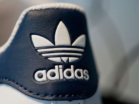 Adidas: perte nette en 2023, l'Amérique du Nord pèsera en 2024