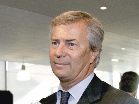 Avortement: pour Vincent Bolloré, deux 