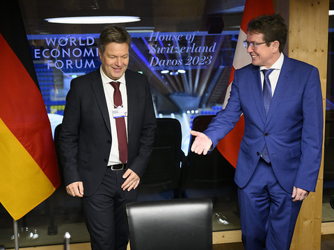 Gaz: le Conseil fédéral veut signer un accord avec Rome et Berlin
