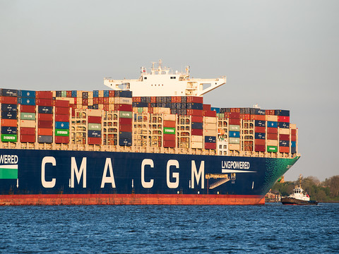 CMA CGM annonce un accord pour racheter Altice Media