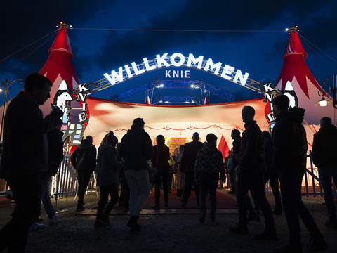 Début de la tournée du Cirque Knie vendredi soir à Rapperswil (SG)