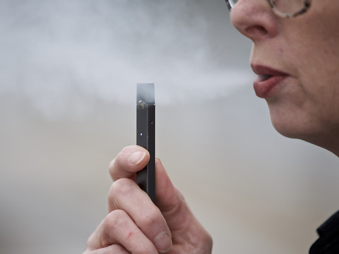 elfbar nachfüll pod läuft aus Suisse : durcissement raisonnable de la loi Tabac et encadrement raisonné  du vapotage – Le Monde du Tabac