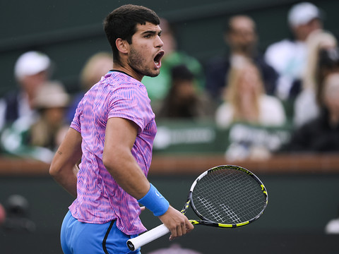 Alcaraz affrontera Medvedev pour le titre à Indian Wells