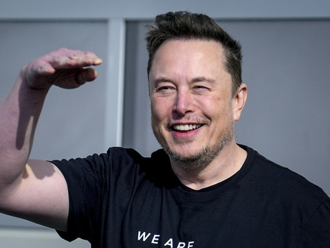 Elon Musk prône les bienfaits de la kétamine