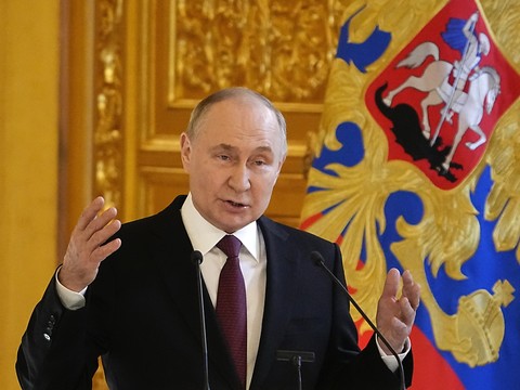 La Russie formalise la victoire de Poutine et rejette toute fraude