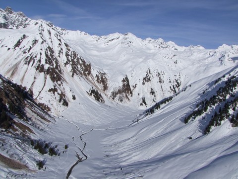Une avalanche fait deux morts dans les Grisons