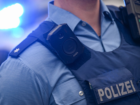 Les CFF veulent utiliser des caméras corporelles pour la sécurité