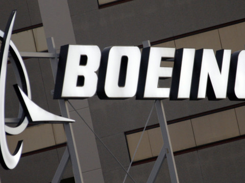 Boeing, en pleine tourmente, remanie sa direction