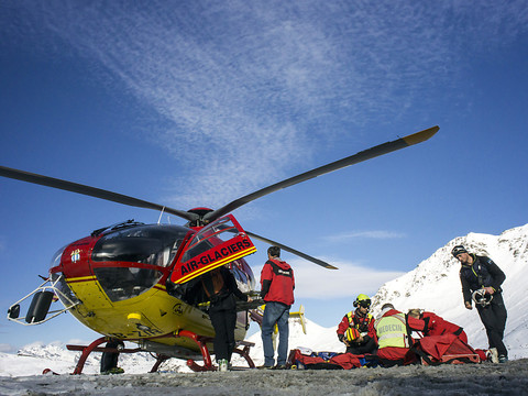 Forte hausse du nombre d'étrangers morts en montagne en 2023
