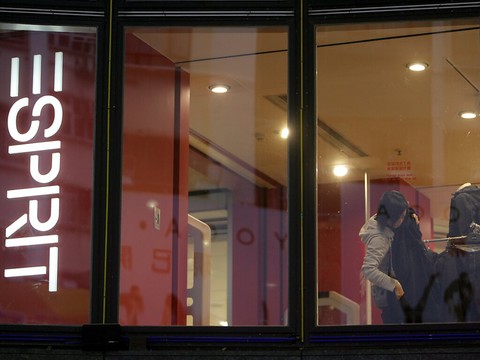 Esprit annonce sa faillite et ferme ses enseignes