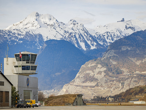 Le Valais ne développera pas davantage l'aéroport civil de Sion