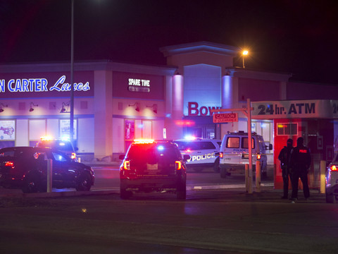 Etats-Unis: Quatre morts dans une attaque au couteau