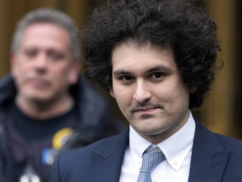 Sam Bankman-Fried condamné à 25 ans de prison