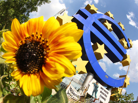 Zone euro: baisse surprise de l'inflation en mars à 2,4%