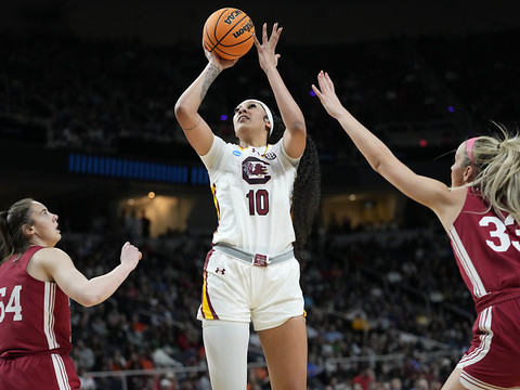 La tape sur l'épaule augmente le taux de réussite au basket-ball
