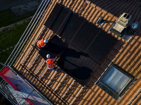 Avec Solstis, BKW étend ses activités photovoltaïques outre-Sarine