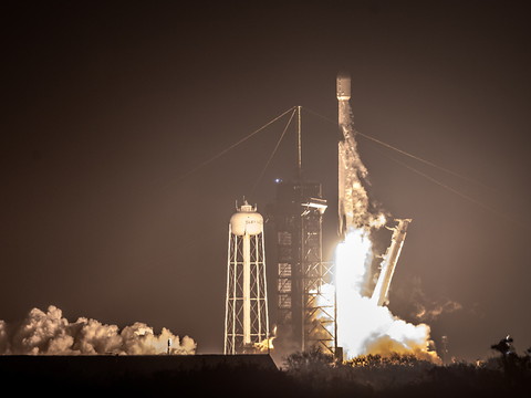 Un Japonais sera le premier non-Américain à atterrir sur la Lune