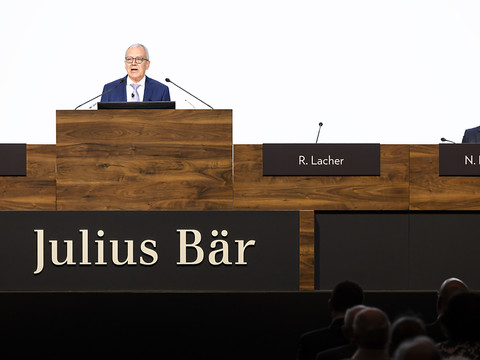 Signa: le président de Julius Bär s'excuse devant les actionnaires
