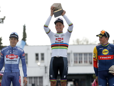L'ogre Van der Poel s'attaque aux Ardennaises