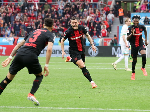 Le Bayer Leverkusen de Granit Xhaka sacré champion
