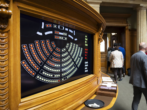 Système de vote électronique bloqué au National