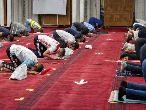 Ce sont souvent les jeunes qui se convertissent à l'islam en Suisse