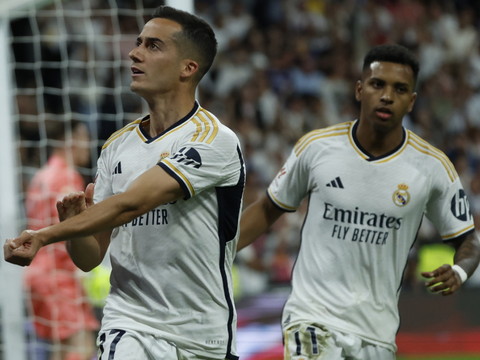 Liga: le Real Madrid bat Barcelone 3-2