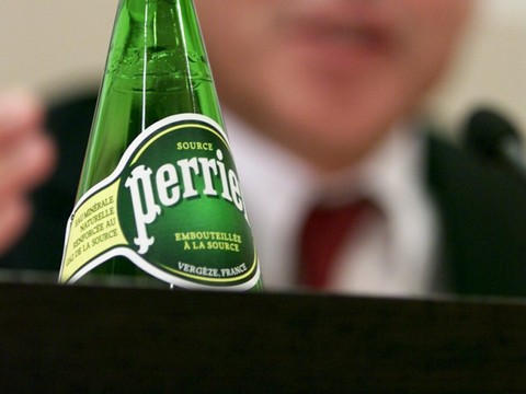 Nestlé a détruit par précaution une partie de la production Perrier