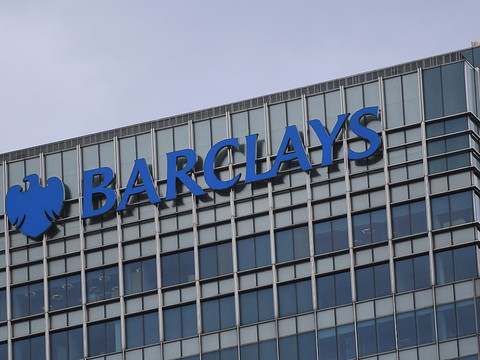 Barclays pâtit d'une forte concurrence sur l'immobilier début 2024