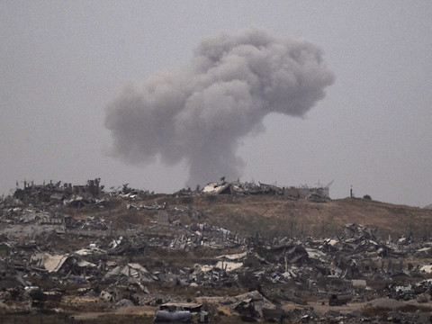 Bombardements israéliens et combats avec le Hamas à Gaza