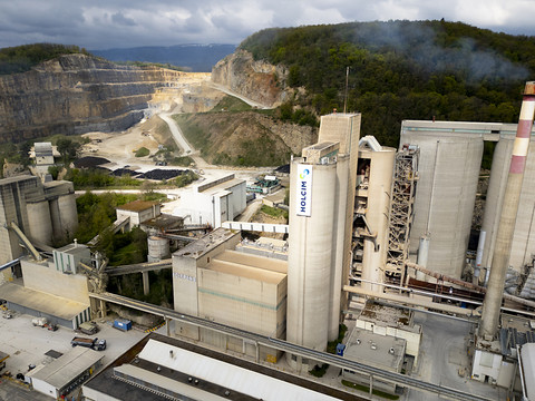 Menaces d'activistes: Holcim n'ouvrira pas ses portes à Eclépens