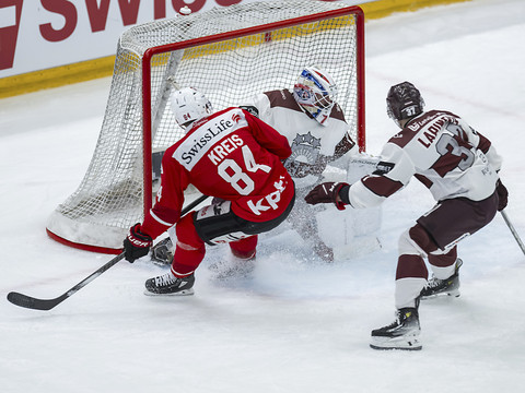 La Suisse déroule devant la Lettonie