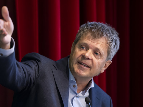 Double non du PVL aux initiatives santé, oui pour l'électricité