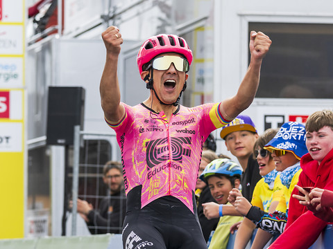 Tour de Romandie: l'étape pour Carapaz, le maillot pour Rodriguez