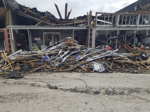 Des tornades font au moins cinq morts dans le centre des Etats-Unis