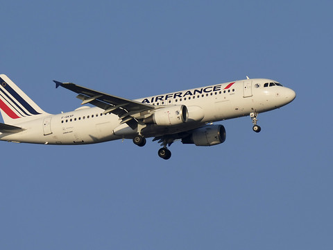 Air France-KLM creuse sa perte au 1er trimestre
