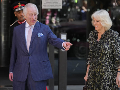 Le roi Charles III reprend ses engagements publics