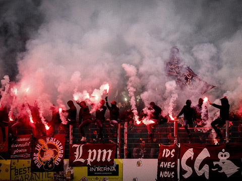 Violences des fans de Servette: les autorités réagissent