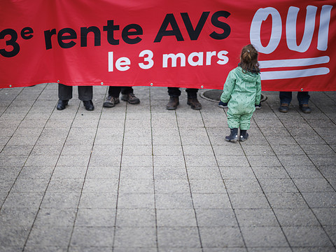 Stratégie de financement de la 13e rente AVS refusée en commission