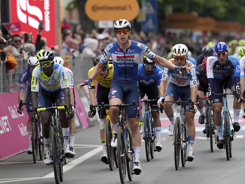 Le premier sprint pour Tim Merlier
