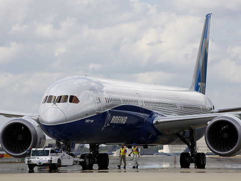 Le régulateur aérien américain ouvre une enquête sur le Boeing 787