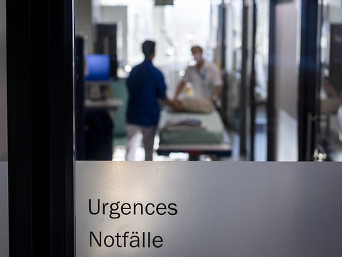 Le Conseil d'Etat fribourgeois lance sa campagne sur les urgences