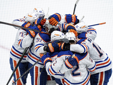 Edmonton renverse Vancouver dans l'acte II