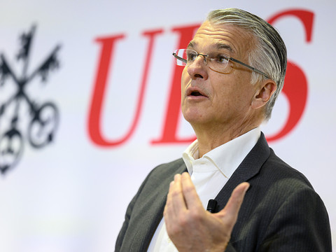 Le patron d'UBS veut présenter un successeur approprié