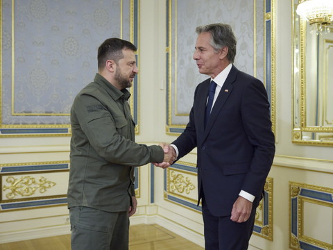 Blinken en Ukraine pour rassurer à propos du soutien américain
