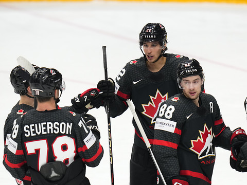 Championnat du monde: le Canada se fait peur