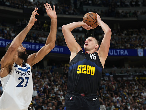 3-2 pour Denver et pour New York