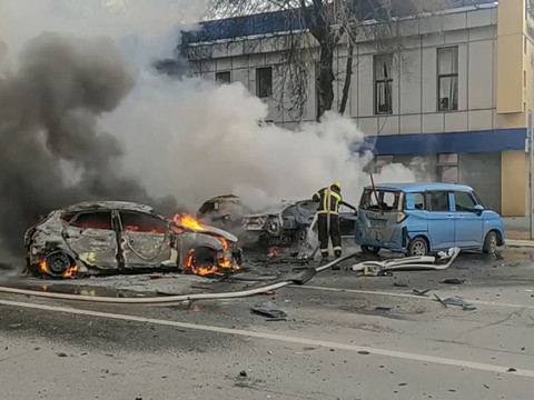 L'Ukraine à la peine dans le nord-est - Poutine justifie son assaut