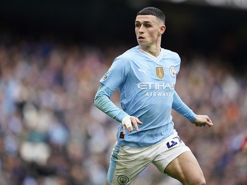 Premier League: Foden désigné joueur de l'année