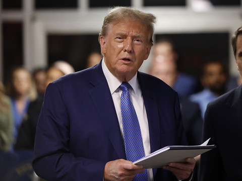 Le groupe de médias de Trump a perdu 327 millions de dollars